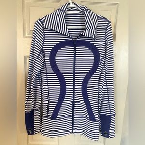 Lululemon In Stride Jacket Size 8